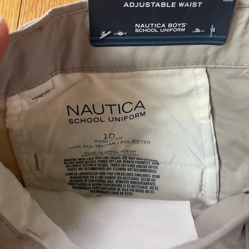Nautica boys Tan Flat‎ Front Shorts NWT size 10